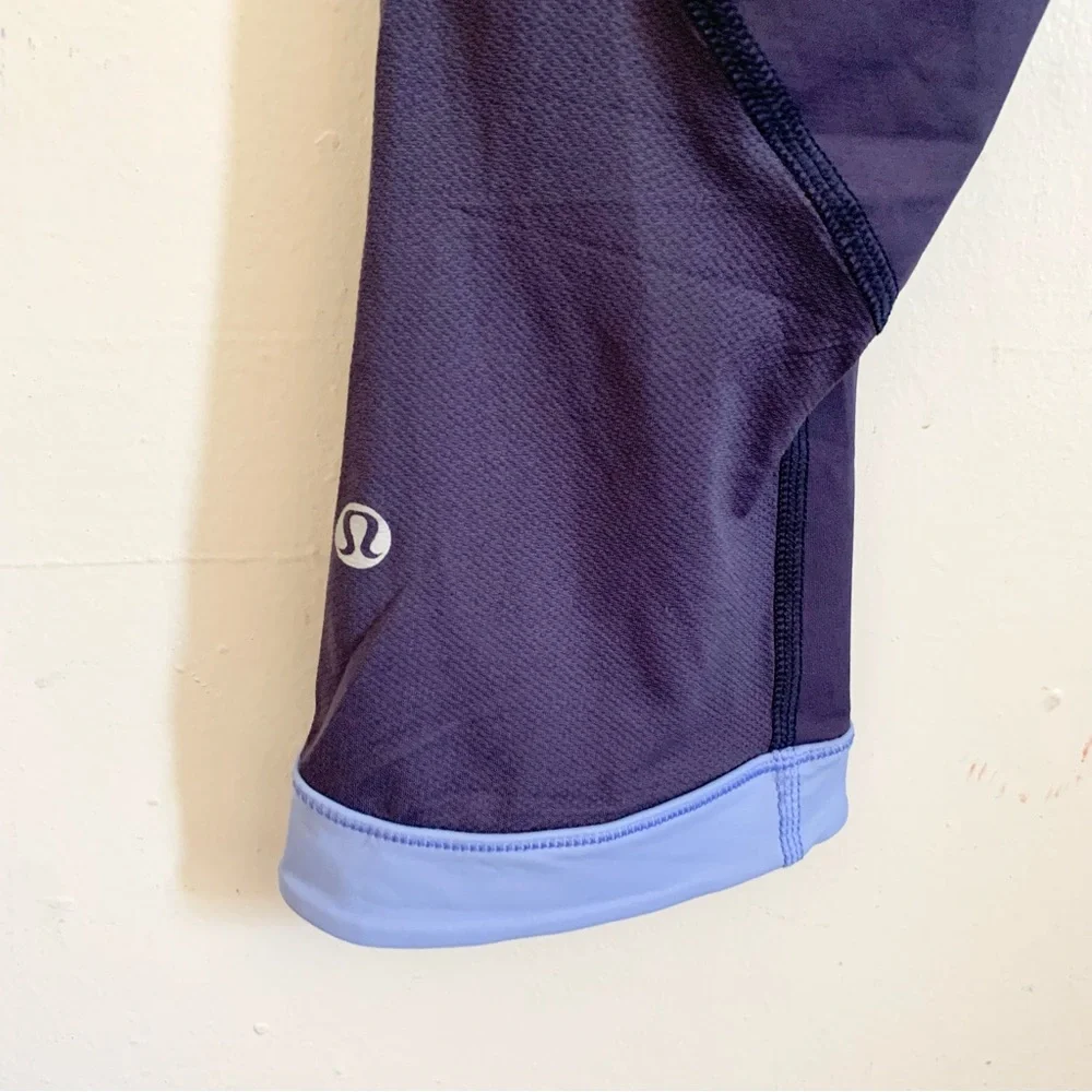 Lululemon Blue Chase Me Crop Cadet Blue / Lullaby Athletic Workout Leggings US 6